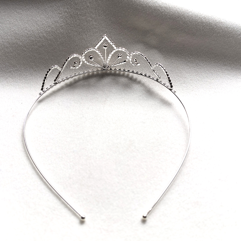 Silberfarbene Strass-Brautkron – Tech Accessories Women Bewertung und Preis