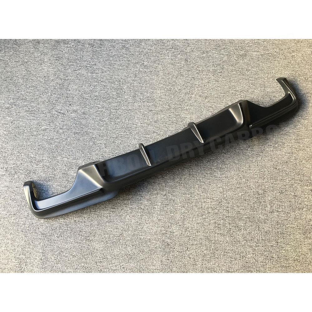 Carbon-Heckdiffusor für BMW 5e – Tech Accessories Usa Bewertung und Preis