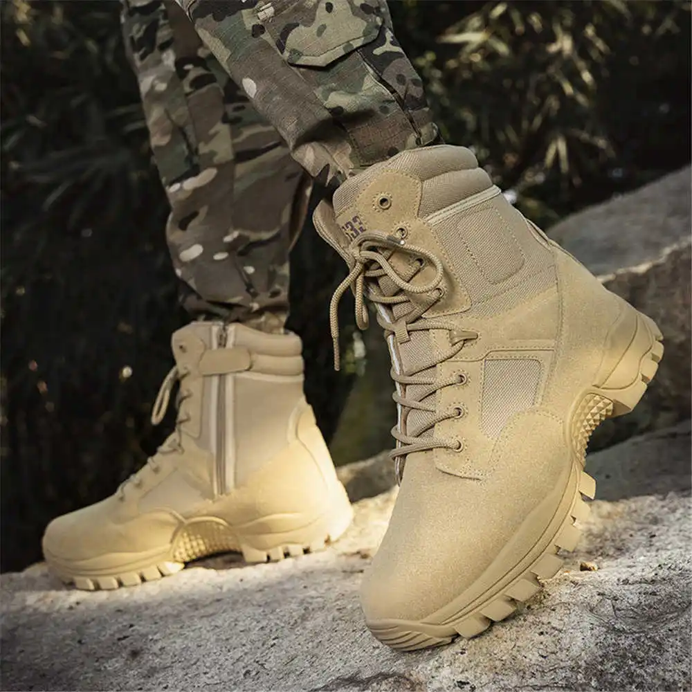 Rutschfeste Wanderstiefel aus  – Tech Accessories For College Bewertung und Preis