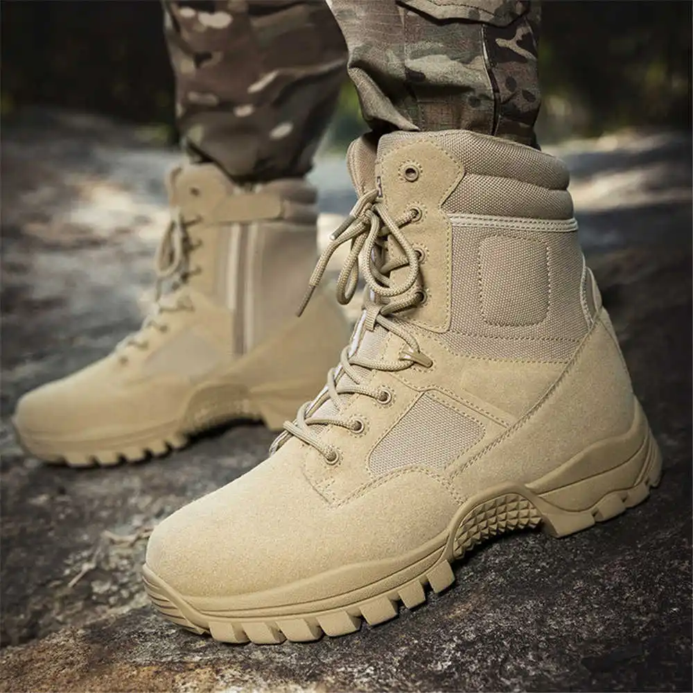 Rutschfeste Wanderstiefel aus  – Tech Accessories For College Bewertung und Preis