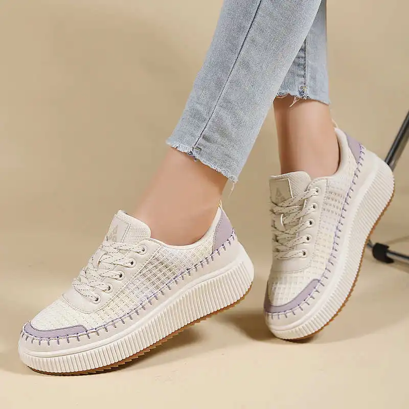 Braune Schuhe für Damen, flach – Tech Accessories For College Bewertung und Preis