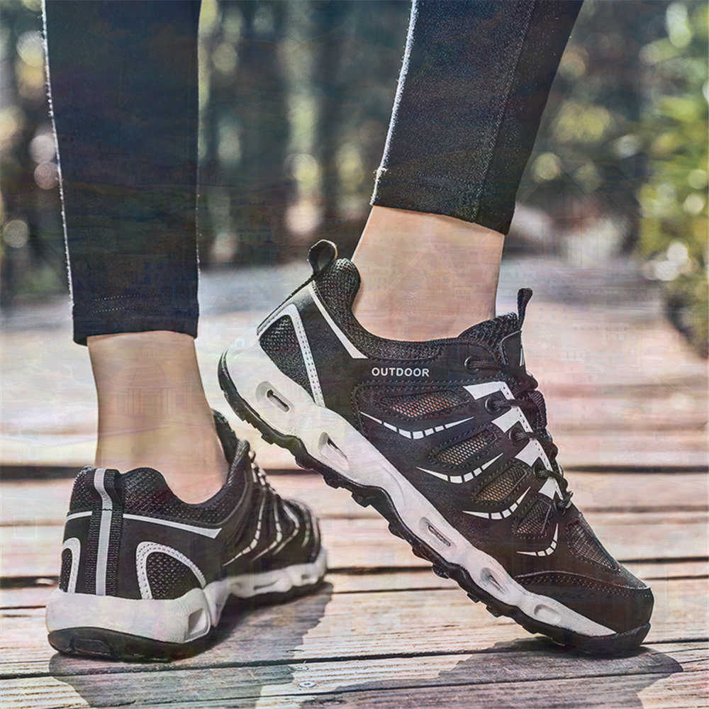 Sumer Round Tip Silver Sneaker – Tech Accessories Travel Bewertung und Preis