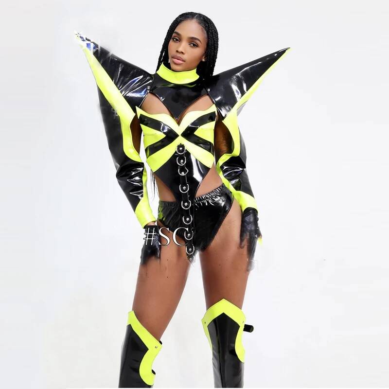 Tech-Style Fluoreszierende Far – Tech Queen Bewertung und Preis