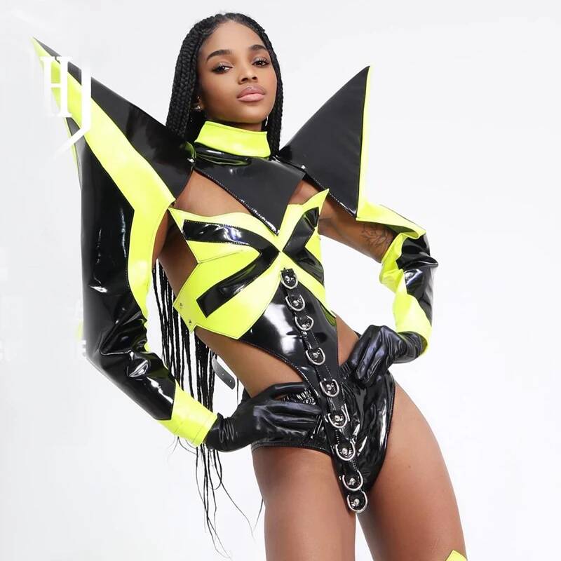 Tech-Style Fluoreszierende Far – Tech Queen Bewertung und Preis